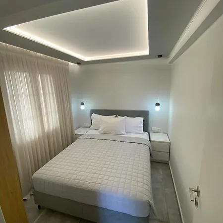 The Wave House سكالا سوتيروس